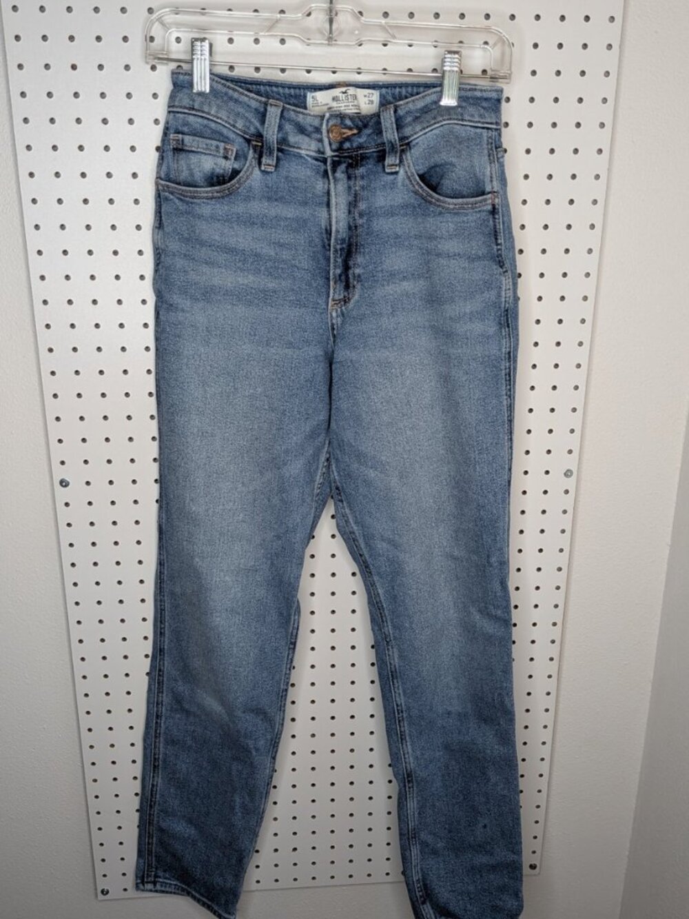 Hollister Curvy High Rise Mom Jeans Light Wash Vintage 90s 5 Long W27 L29